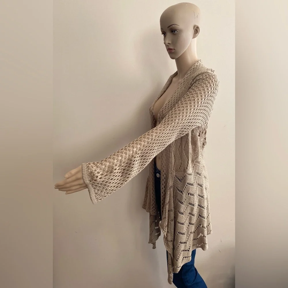 Dressbarn - Picture 2 of 3